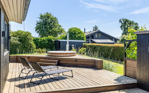 Tecumseh - 300M from the Sea: Appartement, Condominium, Landgoed, Balkon, Villa, Hotel