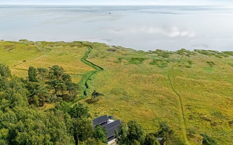 Farman - 150M from the Sea: Hout, Huis, Veranda, Dek, Hardwood, Dak, Beits, Houten Vloer, Eco Hotel
