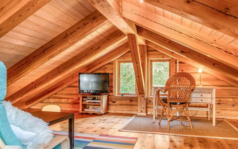 Devis - from the Sea: Hout, Huis, Veranda, Dek, Hardwood, Dak, Beits, Houten Vloer, Eco Hotel