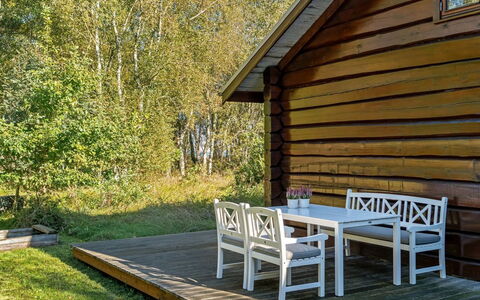 Devis - from the Sea: Hout, Huis, Veranda, Dek, Hardwood, Dak, Beits, Houten Vloer, Eco Hotel