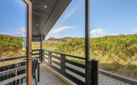 Georg - 200M from the Sea: Gras, Grasland, Land Lot, Verblijf, Landelijk Gebied, Weide, Garden Gebouwen, Tuin, Schuur