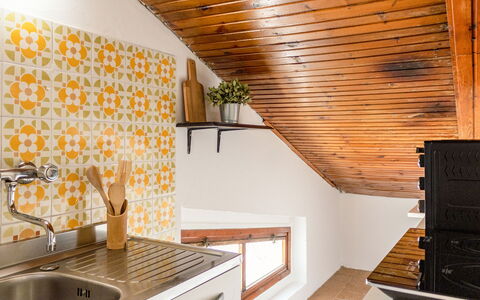 Sopraloreto Apartment: Interieur Ontwerp, Flooring, Muur, Hout, Verdieping, Plafond, Kamer, Keuken, Verlichting, Huis