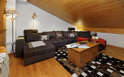 Mon Abri B: Interieur Ontwerp, Meubilair, Hout, Flooring, Bankstel, Plafond, Verdieping, Woonkamer, Kamer, Huis