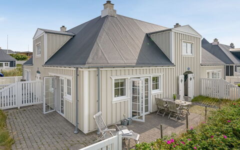Hildegerd - 100M from the Sea: Verblijf, Schuur, Hut, Boerderij, Prairie, Keet, Schuur, Blokhut, Garden Gebouwen