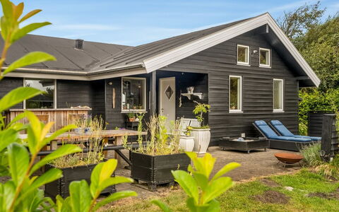 Diderik - 20M to the Fjord: Verblijf, Backyard, Werf, Garden Gebouwen, Schuur, Siding, Buitenmeubels, Blokhut, Outdoor Structuur, Keet