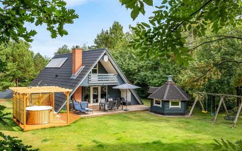 Hannele - 10Km from the Sea: Verblijf, Tuin, Ontwerp, Schaduw, Garden Gebouwen, Blokhut