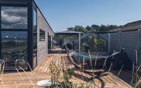 Bondi - 75M from the Sea: Gras, Grasland, Land Lot, Verblijf, Landelijk Gebied, Weide, Garden Gebouwen, Tuin, Schuur
