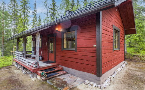 Riekkola: Hout, Verblijf, Siding, Huis, Blokhut, Huis, Schuur, Landelijk Gebied, Garden Gebouwen, Deur