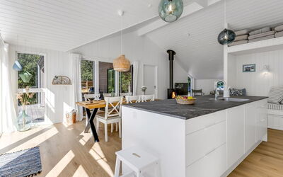 Aarthi - 575M from the Sea