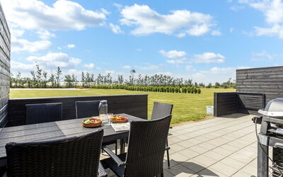 Brun - 900M from the Sea