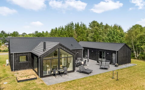 Abiorn - from the Sea: Verblijf, Backyard, Werf, Garden Gebouwen, Schuur, Siding, Buitenmeubels, Blokhut, Outdoor Structuur, Keet