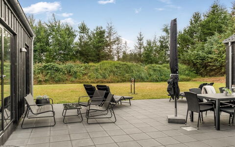 Abiorn - from the Sea: Verblijf, Backyard, Werf, Garden Gebouwen, Schuur, Siding, Buitenmeubels, Blokhut, Outdoor Structuur, Keet