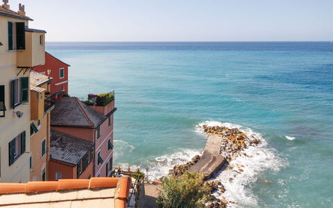 Newly Renovated Ocean View Flat: Blauw, Water, Zwemwater, Kust, Horizon, Zee, Kust En Oceanic Landvormen, Oceaan, Kust, Strand