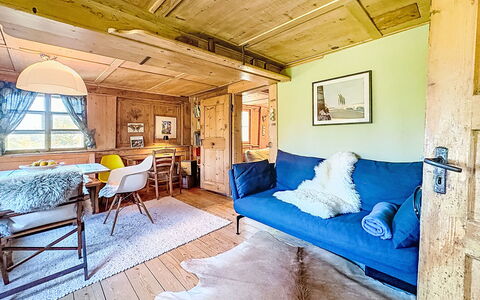 Winterberg: Meubilair, Interieur Ontwerp, Hout, Huis, Plafond, Huis, Flooring, Verdieping, Woonkamer, Kamer