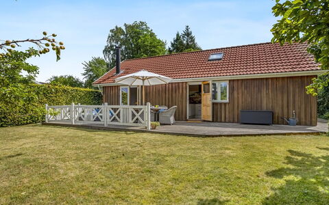 Elviira - 200M from the Sea: Huis, Verblijf, Veranda, Siding, Boerderij, Outdoor Structuur