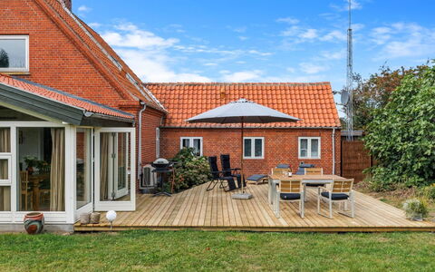 Alisa - 2.5Km from the Sea: Gras, Grasland, Land Lot, Verblijf, Landelijk Gebied, Weide, Garden Gebouwen, Tuin, Schuur