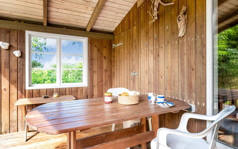 Jarno - 150M from the Sea: Huis, Verblijf, Veranda, Siding, Boerderij, Outdoor Structuur
