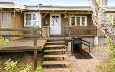 Jarno - 150M from the Sea: Huis, Verblijf, Veranda, Siding, Boerderij, Outdoor Structuur