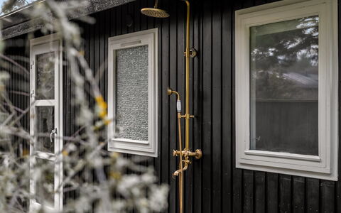 Talvikki - 1.2Km from the Sea: Hout, Huis, Veranda, Dek, Hardwood, Dak, Beits, Houten Vloer, Eco Hotel