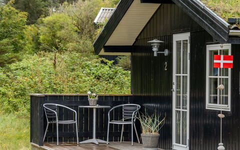 Nahuel - 1Km from the Sea: Blauw, Struik, Verblijf, Groundcover, Tuin, Landgoed, Schaduw, Landscaping, Boerderij, Eco Hotel