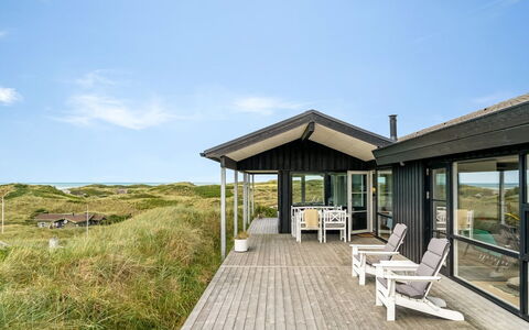 Jannus - 600M from the Sea: Hout, Meubilair, Appartement, Kamer, Plafond, Beits, Stoel, Hardwood, Vernis, Timmerhout