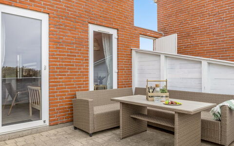 Steffan - 2.3Km from the Sea