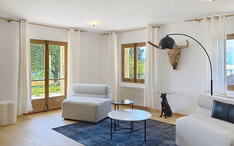 Champ de Brent: Meubilair, Interieur Ontwerp, Flooring, Verdieping, Muur, Hout, Huis, Kamer, Houten Vloer, Woonkamer