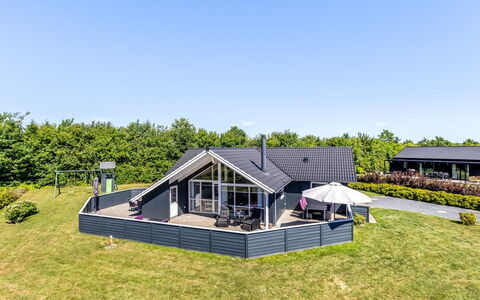 Rosamunde - 700M from the Sea: Dak, Huis, Huis, Verblijf, Siding, Landgoed, Oprit, Garden Gebouwen, Werf, Schuur