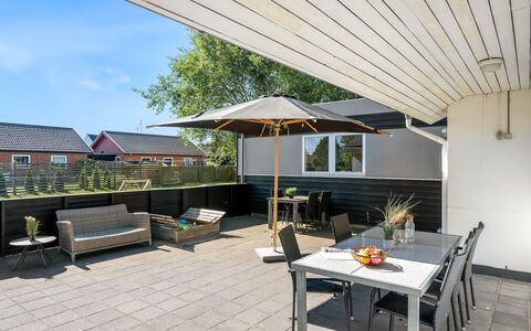 Guthbrand - 1.3Km from the Sea: Appartement, Condominium, Landgoed, Balkon, Villa, Hotel