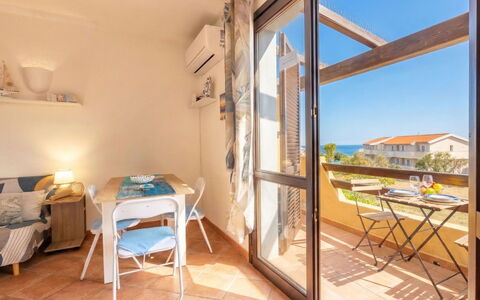 Angela House: Appartement, Balkon, Buitenmeubels, Hotel