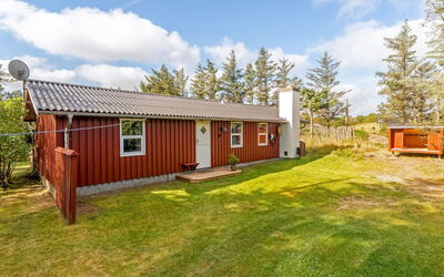 Ingobert - 600M from the Sea