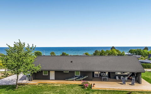 Siljan - 400M from the Sea: Thatching, Verblijf, Huis, Dak, Huis, Boerderij, Hut, Landgoed, Dorp