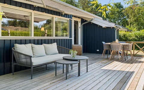 Hawarth - 275M from the Sea: Appartement, Condominium, Landgoed, Balkon, Villa, Hotel