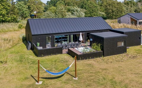 Artur - 800M from the Sea: Gras, Dak, Huis, Land Lot, Verblijf, Boerderij, Schuur, Tuin, Garden Gebouwen, Gazon
