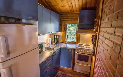Riihiranta: Hout, Flooring, Interieur Ontwerp, Verdieping, Major Appliance, Plafond, Keuken, Beits, Kamer, Hardwood