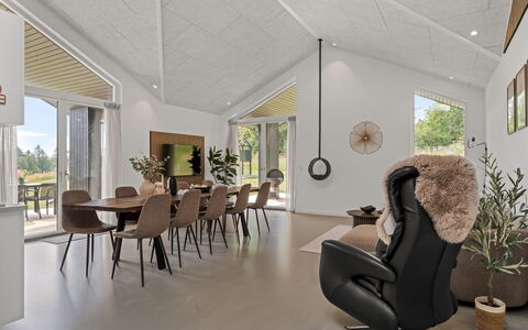 Berta - 2Km from the Sea: Interieur Ontwerp, Hout, Plafond, Flooring, Verdieping, Meubilair, Woonkamer, Huis, Houten Vloer, Kamer