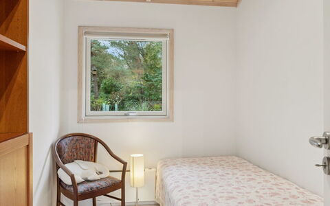 Angelika - 1.3Km from the Sea: Muur, Interieur Ontwerp, Flooring, Hout, Verdieping, Plafond, Slaapkamer, Bed, Kamer, Meubilair