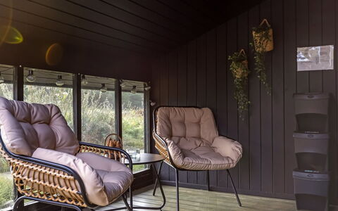 Tole - 2Km from the Sea: Meubilair, Hout, Stoel, Interieur Ontwerp, Verdieping, Hardwood, Buitenmeubels, Houten Vloer, Beits, Woonkamer