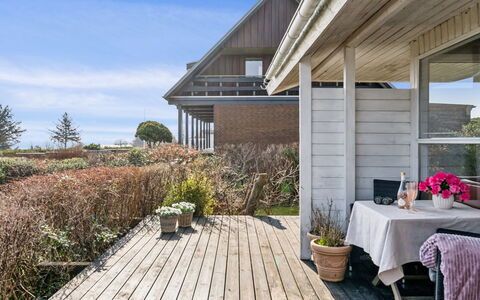 Wrage - from the Sea: Verblijf, Backyard, Werf, Garden Gebouwen, Schuur, Siding, Buitenmeubels, Blokhut, Outdoor Structuur, Keet