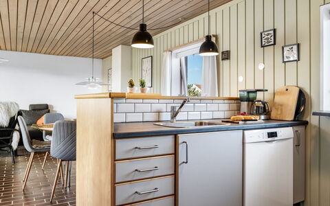 Enwald - 700M from the Sea: Keuken, Toestel Van De Keuken, Hout, Meubilair, Interieur Ontwerp, Countertop, Flooring, Huishoudapparatuur, Verlichting, Cabinetry