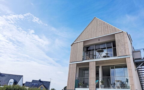 Résidence les Maisons de Surf: Architectuur, Facade, Huis, Siding, Verblijf, Balkon, Landgoed, Veranda, Ontwerp