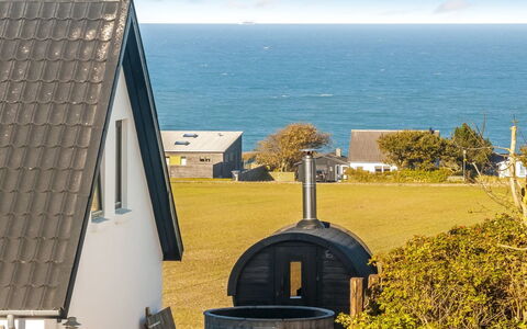 Elida - 400M from the Sea: Huis, Woongebied, Huis, Verblijf, Dak, Land Lot, Siding, Tuin, Landgoed, Gazon