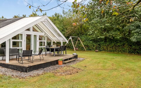 Madita - 30Km from the Sea: Dak, Huis, Huis, Verblijf, Deur, Siding, Dek, Veranda, Plank, Hardwood