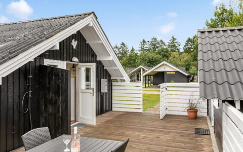 Madita - 30Km from the Sea: Dak, Huis, Huis, Verblijf, Deur, Siding, Dek, Veranda, Plank, Hardwood