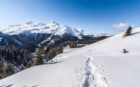 Rodas Soura 5: Sneeuw, Lucht, Berg, Bergachtig Landvormen, Winter, Bergketen, Glacial Landform, Terrein, Hoogland, Wildernis
