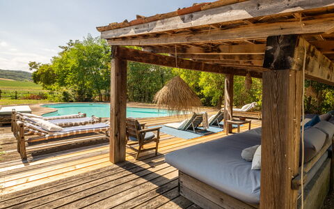 Villa Poggio Zucchino, Pool, Wellness, Piacenza: Zwembad, Meubilair, Hout, Buitenmeubels, Toevlucht, Veranda, Dek, Vrije Tijd, Stoel, Eco Hotel