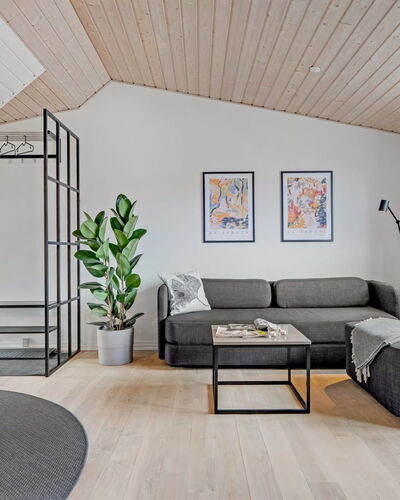 Edel - 250M from the Sea
