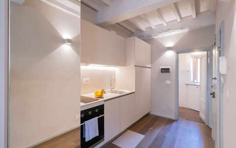 Guelfa 60: Interieur Ontwerp, Flooring, Hout, Plafond, Verdieping, Major Appliance, Kamer, Verlichting, Keuken, Huis