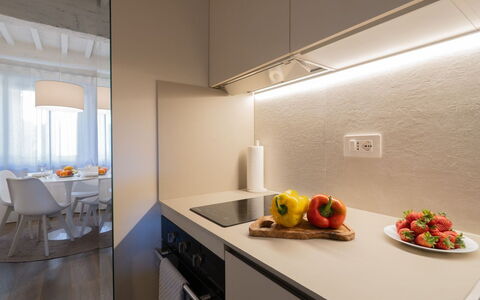 Guelfa 60: Interieur Ontwerp, Muur, Plafond, Flooring, Keuken, Countertop, Verlichting, Kamer, Verdieping, Lichte Inrichting