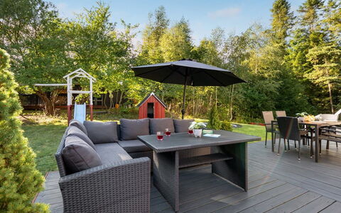 Winder - 925M from the Sea: Hout, Huis, Veranda, Dek, Hardwood, Dak, Beits, Houten Vloer, Eco Hotel